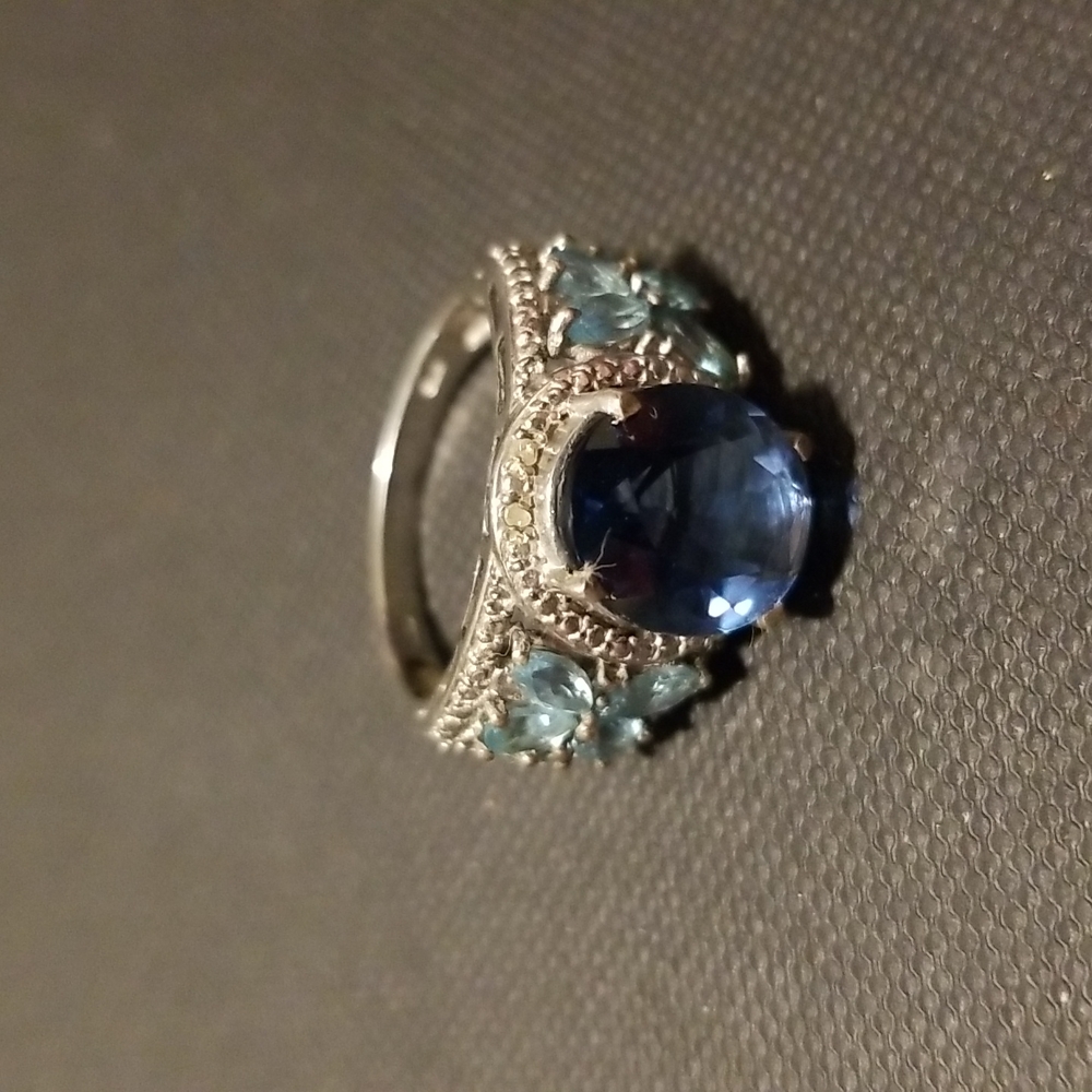 Sterling silver ring with beautiful blue stones